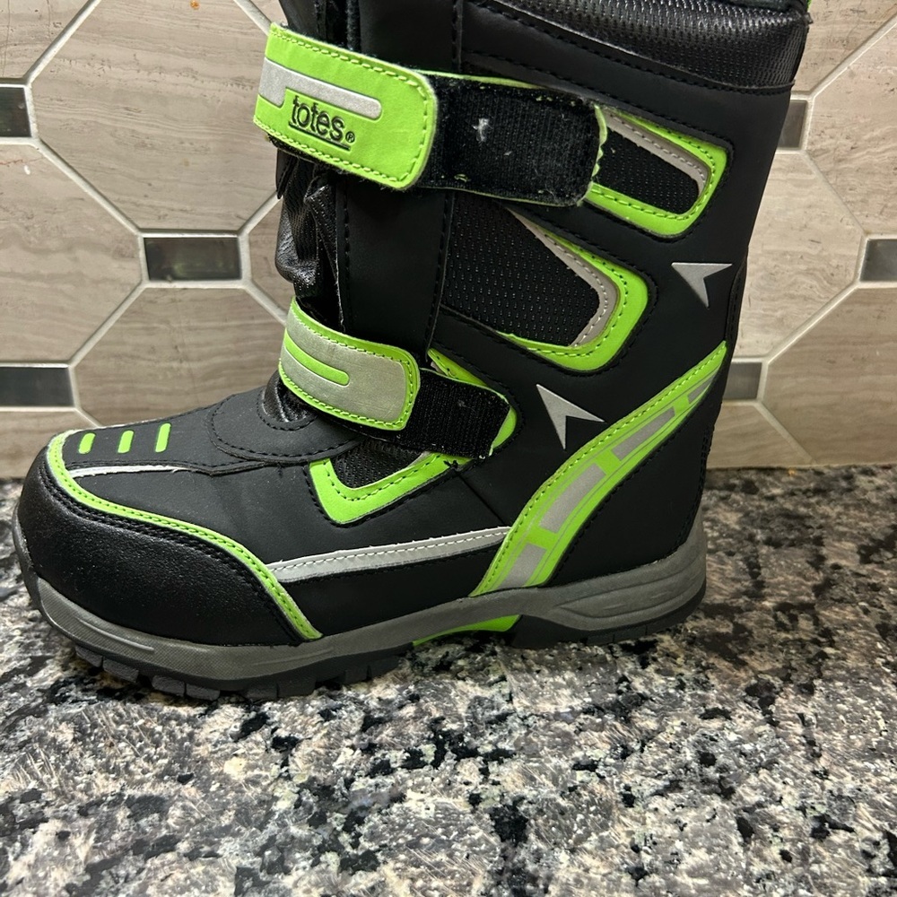 Totes Kids Winter Snow Boots Thinsulate Waterproof Black Green Size 3M - Picture 7 of 10